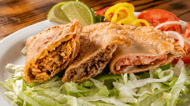 Pizza Empanada.